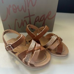 Crown Vintage Lil Winnie Toddler sandals
